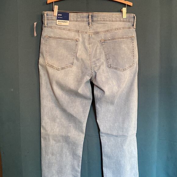 Old Navy Slim Fit 360 Degree Stretch Light Blue Jeans - Picture 2 of 15
